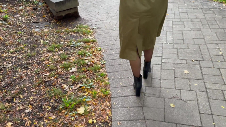 Serenity Cox: Manželka se ukazuje pod kabátem a vezme manžela a jeho...