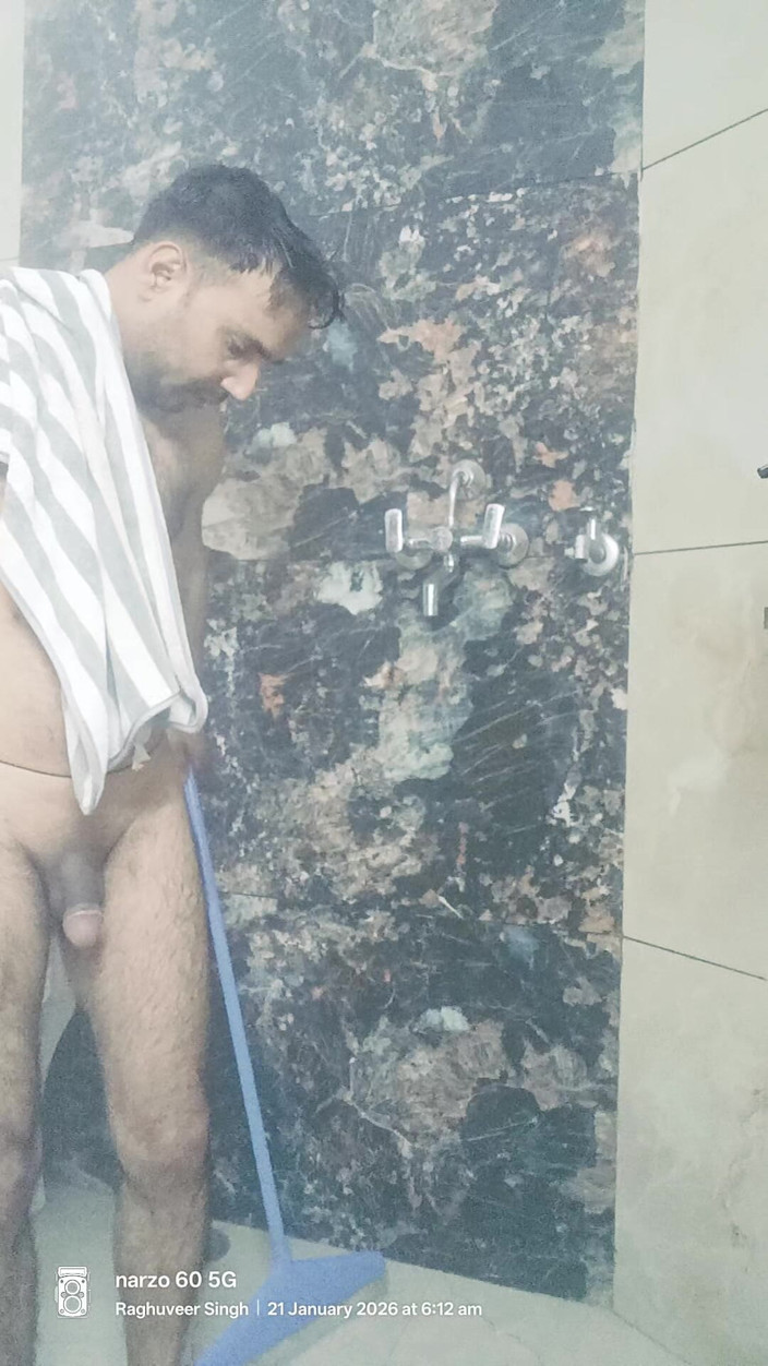 Rajasthani-old-lover: Man Solo