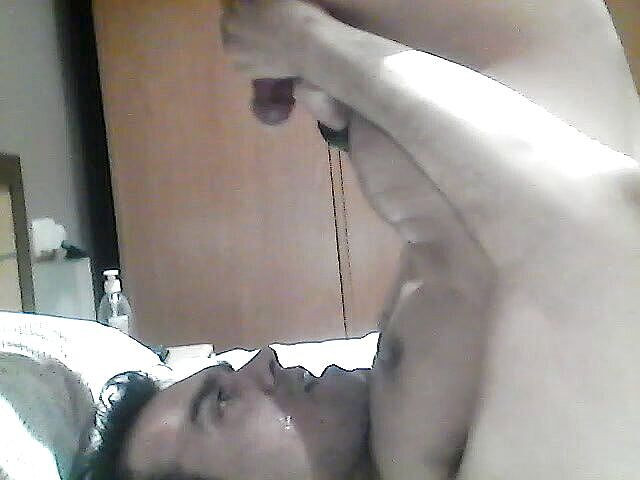 P e t t e r S p a i n: Pancutan mani di muka dan mulut saya