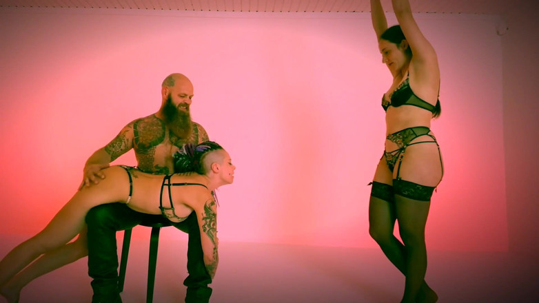 Master_Sadam: Bare Handed Spanking