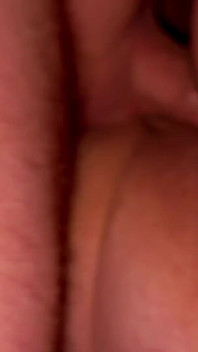 Zeer close-up kontgaatje dikke bbw milf poesje neuken