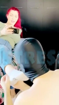 New Foot Session with Jeans Cigarette