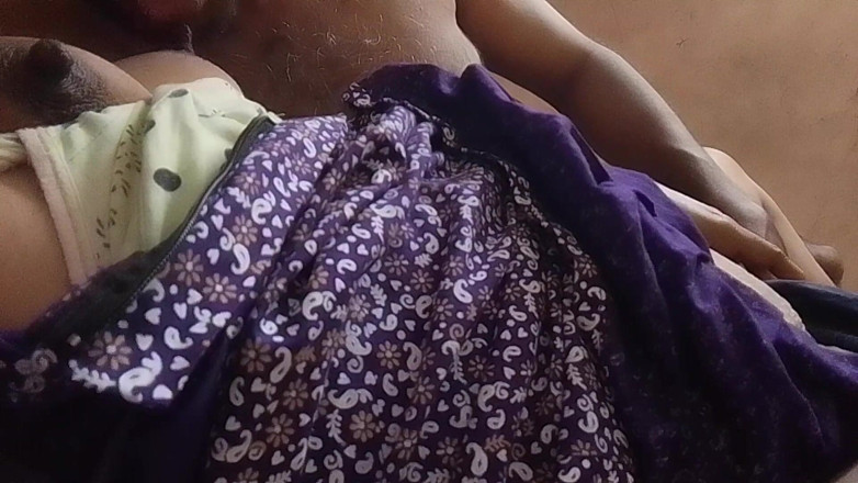 Bijukumar: Tamilska wiejska dziewczyna zostaje wciągnięta przez męża