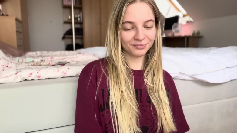Goddess_Bella_Rae: Why You Should Eat Your Own C O M E...