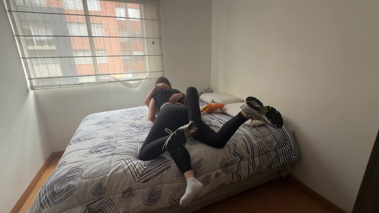 scarlettandc: Gostamos de esfregar nas leggings
