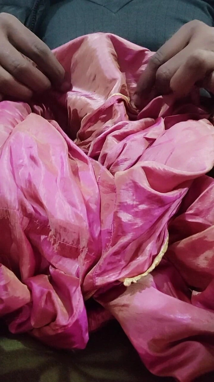 Satin And Silky: Satin Silk Handjob Porn - Dick Head Rub with Pink Shaded...