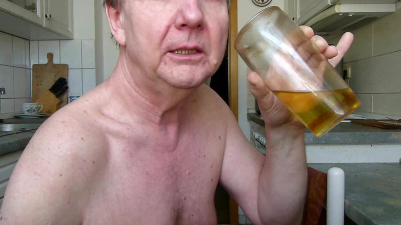 Andi Geil: Urine Swallower - Mts