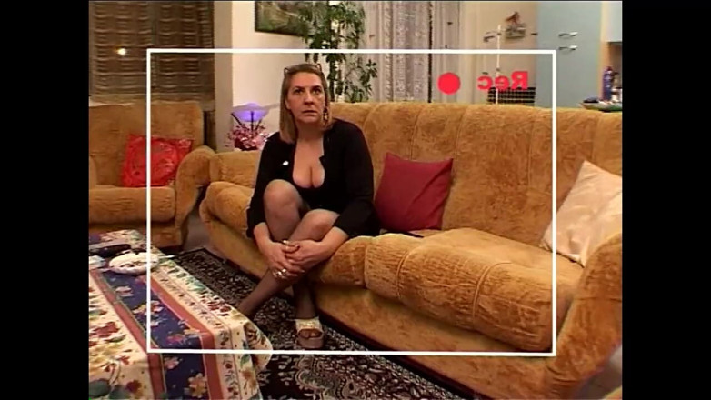 Xtime Grannies: Uma madura italiana má fodida muito duro na bunda