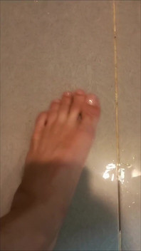 Pissplay and Pisson Myself and Feet
