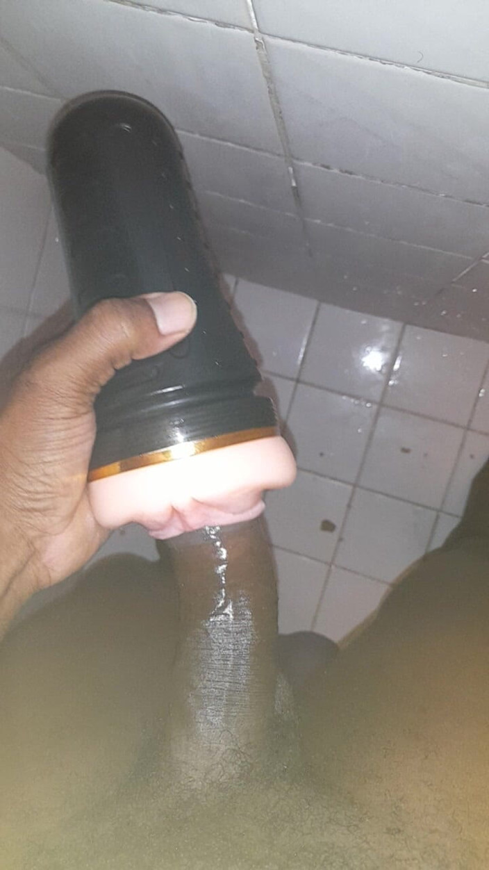 Black guy: Melancap S10 E8