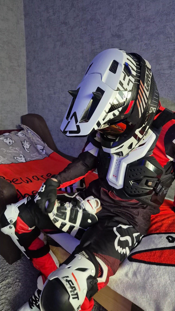 Sneakersmax98: An Excited Guy in Motorcycle Gear Fucks His Sneakers