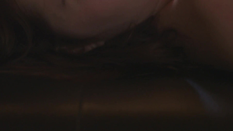 Erotica X: エロチカ x - 無邪気な小柄なブルネットが巨大なコックに潮吹き