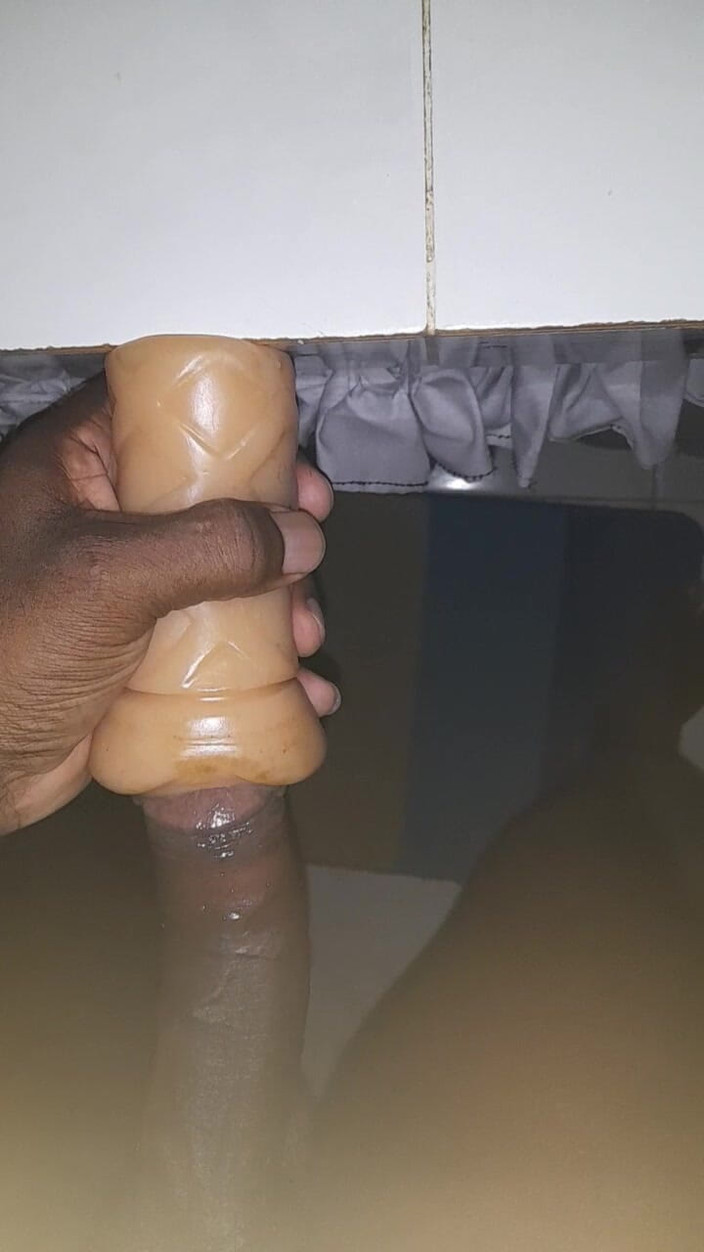 Black guy: S7 E6