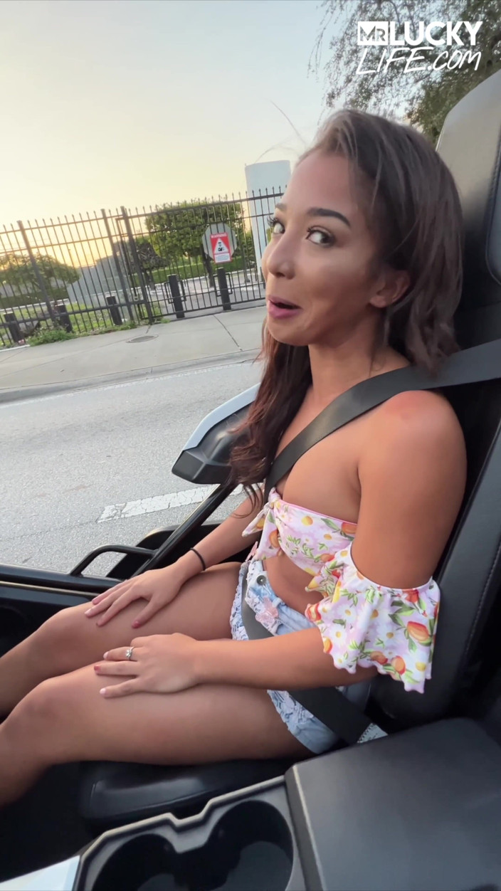 Mr.Lucky POV: Cocos e Cruzeiro com Malina Melendez