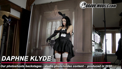 Bravo Models Media: 388-Backstage photoshoot Daphne Klyde - Adult