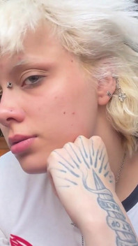 Kouření cigarety líné kávy žádný make-up