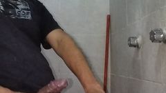 Alex Sixel: Rinsing My Dick While He Holds My Hand And Cums