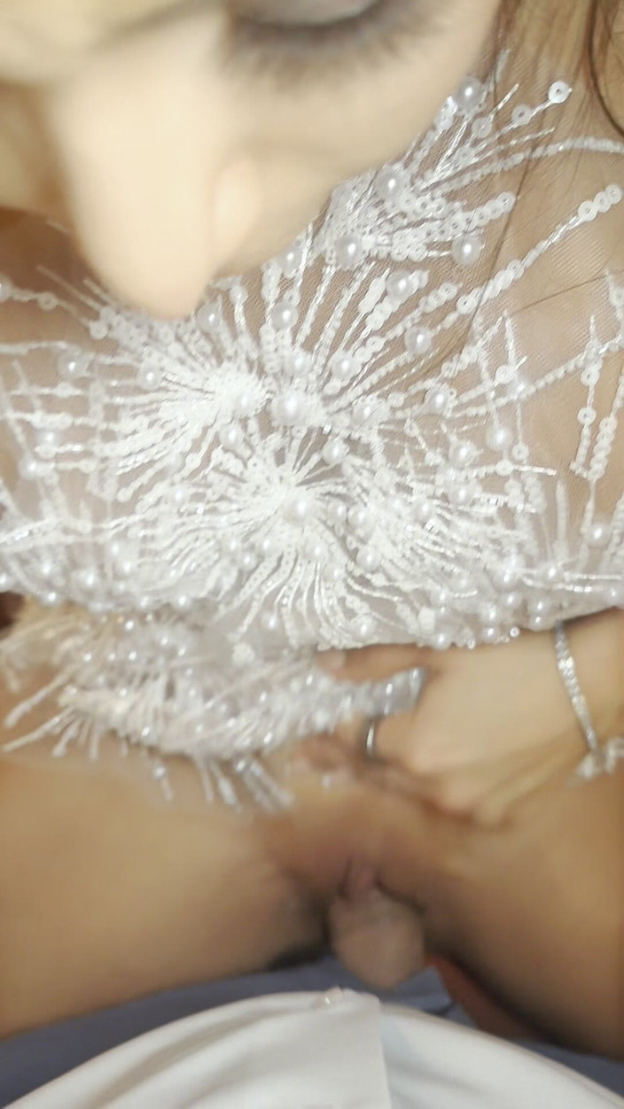 BrandySalazar: 第一人称视角酒店性交 - 与饥渴的曲线拉丁女郎口交和性爱