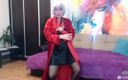 Aimee Paradise: Goyangan seksi cewek seksi dengan jubah sulap merah)) Goyangin toket...