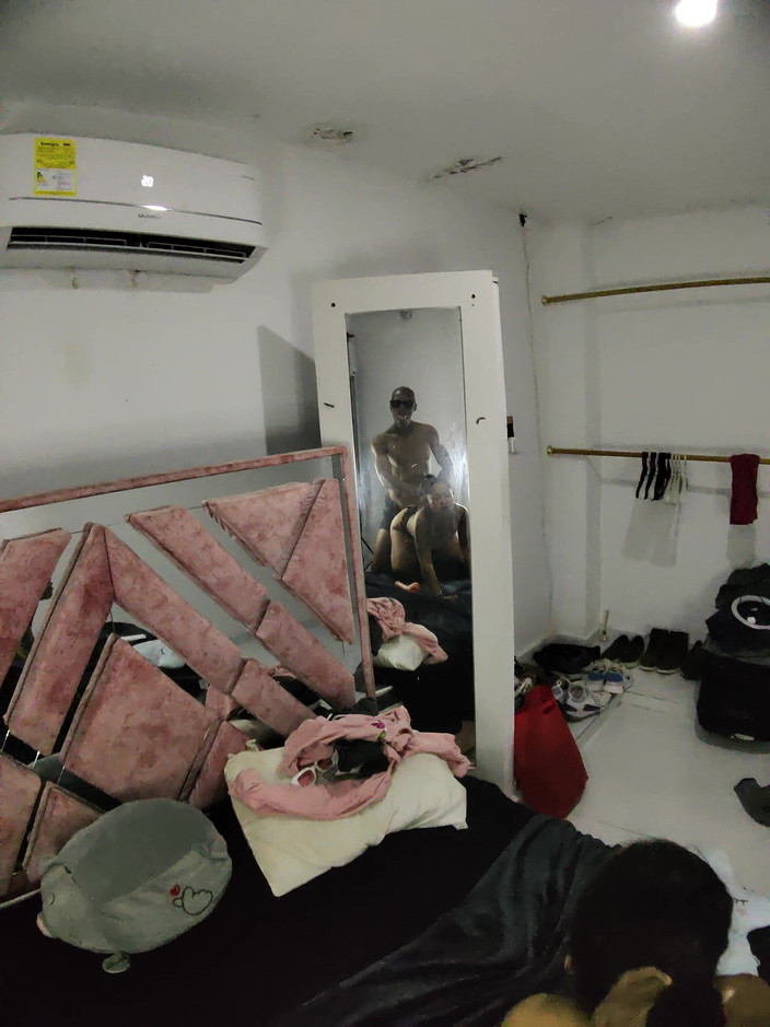 PABLO N3GROBAR: Îmi place să trag o curvă Lil... Fețe de futai 2