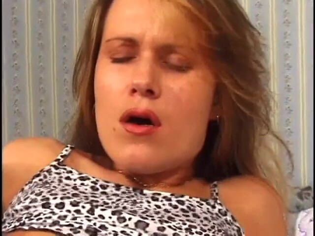 Fuck me Hard: Geile schlampe genießt arsch zu mund