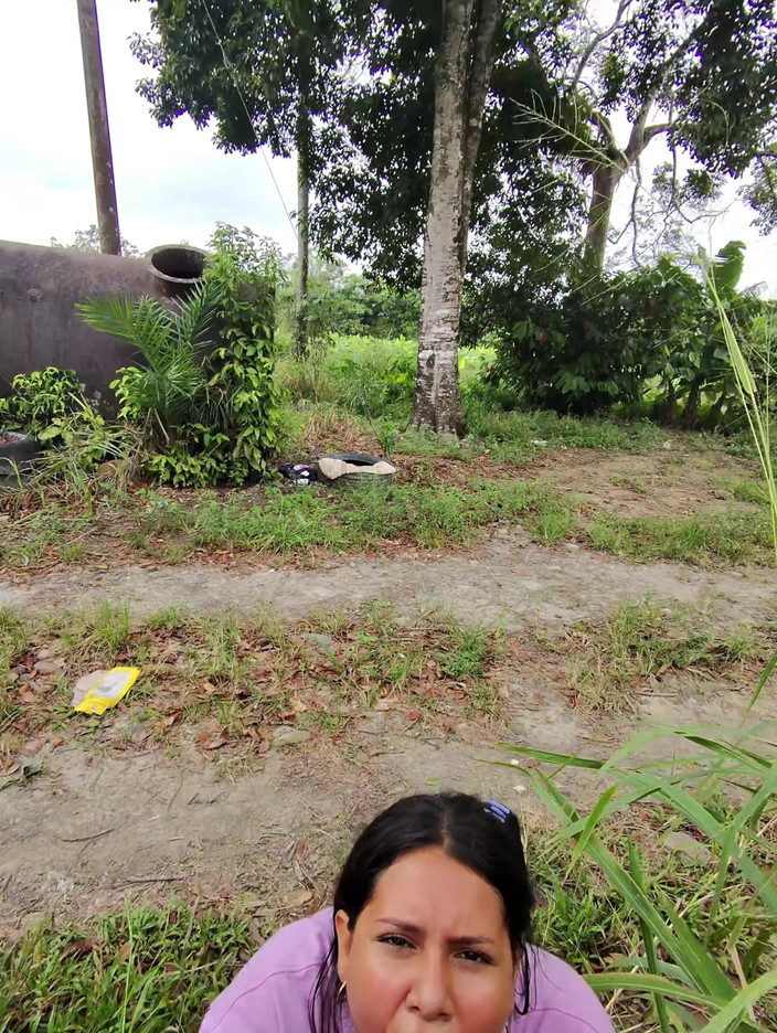 EMY_AND_JONH: Eu queria chupar seu pau e tê-lo me foder ao...