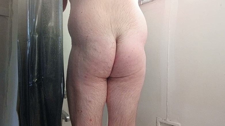 Hairy Cubb: Cum Take a Shower with a Chubby Stepdaddy