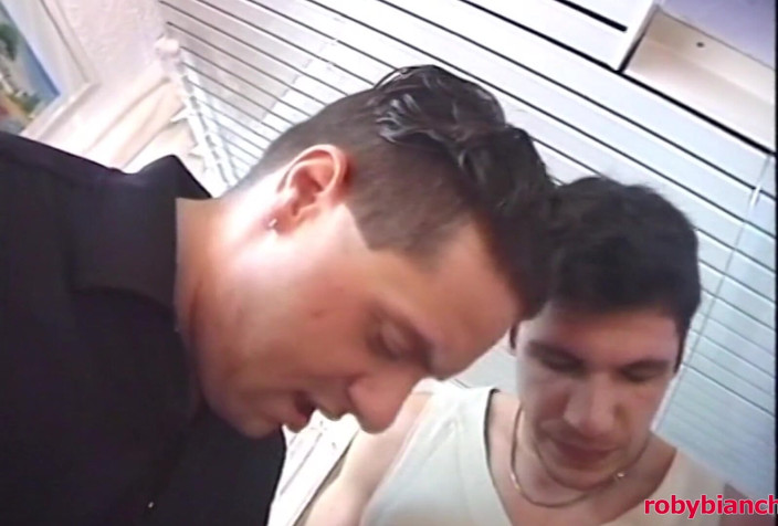Topax Film Production: Big Clit Francesca Ribot Takes 2 Cocks in Her Ass