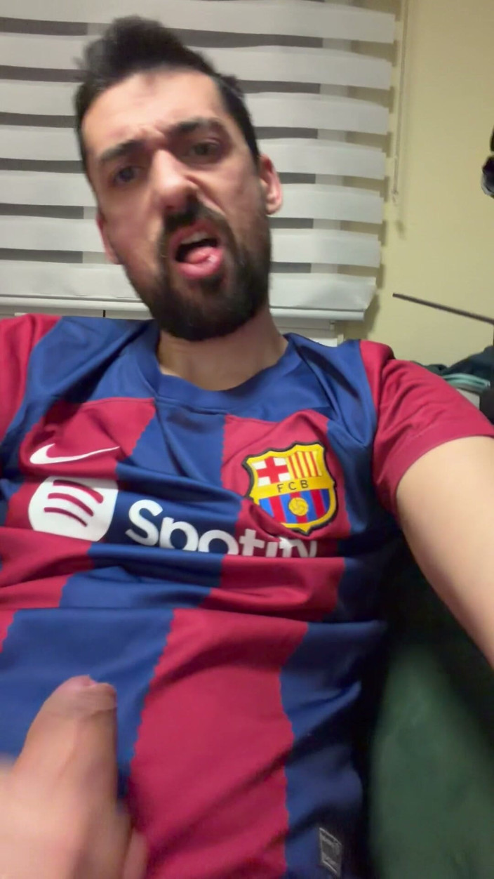 Liam Harding: Hot Stepdaddy Jerking off and Shows Big Cock