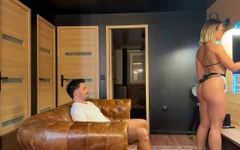 Gael & Pam Sextape: Servitoarea