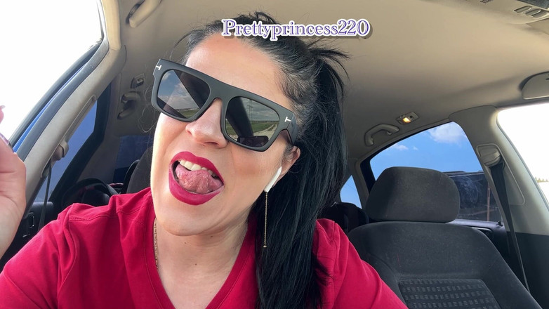 Panfil corina: Arabada sigara içmek