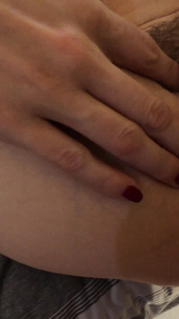 Muia neglijentă a gagicii dornice se termină cu o gură de spermă