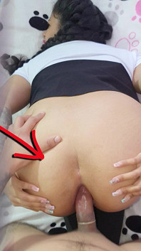 Saya Terpaksa Melakukan ini jadi abang tiri saya tidak akan mengatakan apa-apa kepada ibu bapa kami...