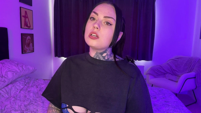 Miss Valentina: Delete Your Information