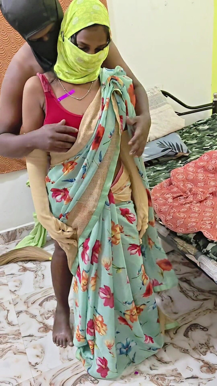 Thesana: Innocent New Maid Fucked by Husband While Wife Cooking in...