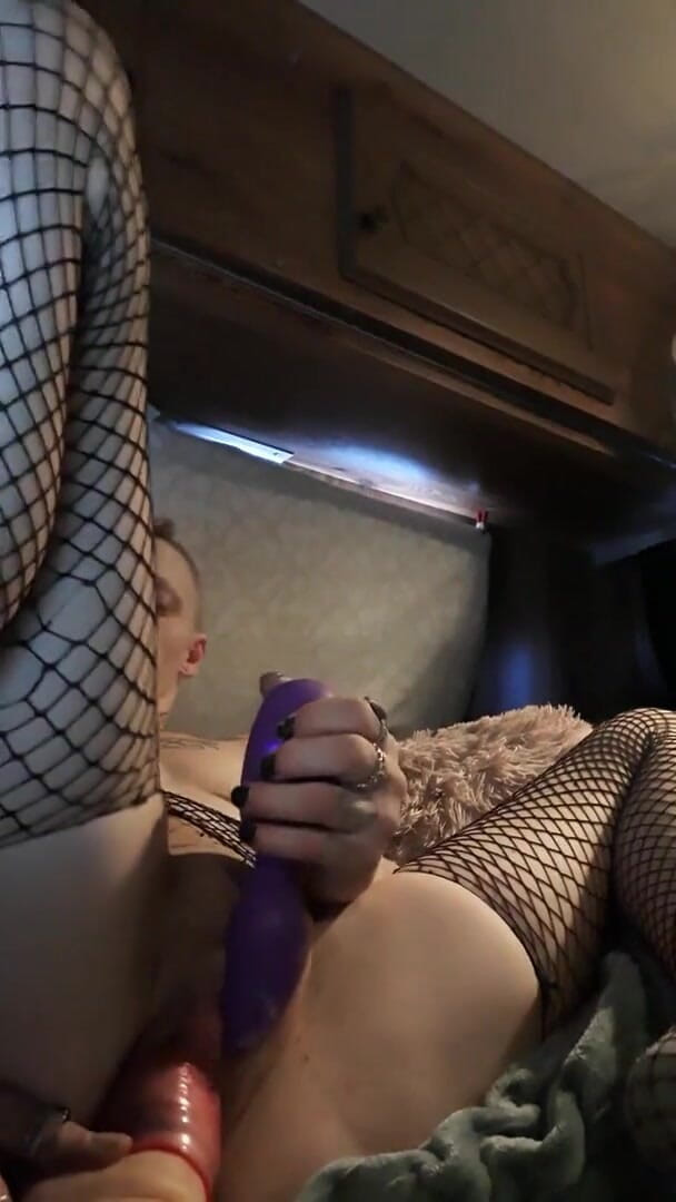 She Is All Daddy Needs: Straight gettin it