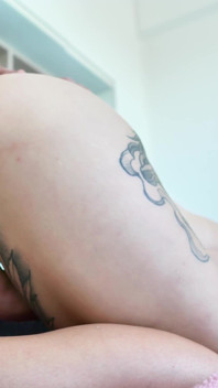 Cewek sange ini lagi asik seks anal ganas sampai didobel penetrasi!
