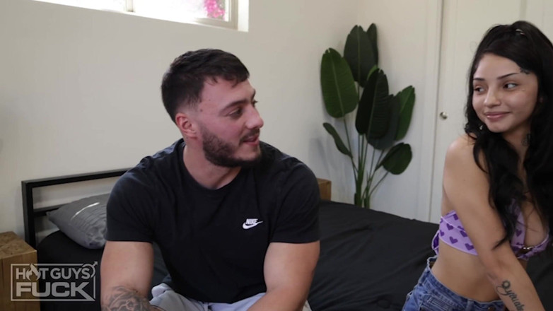 Hot Guys Fuck: Tüm Amerikalı üniversiteli sporcu latin amcığın tadını çıkarıyor