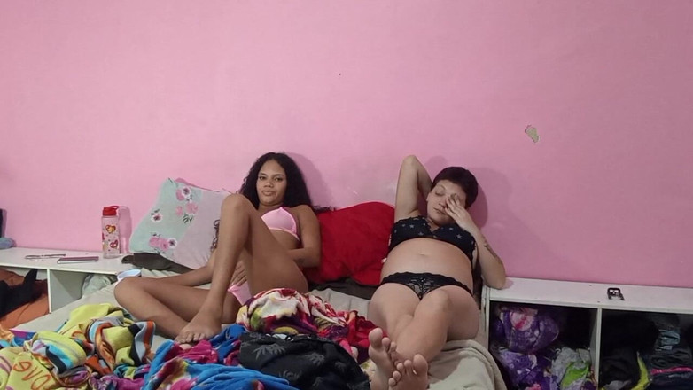 Bebes vagabundas: Šukám zadky mých dvou těhotných nevlastních dceroch chlápků.