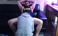 Getting Sucked off While Watching TV...around 2mins and 40 Sec I Get a Little Rough Click Like and Show Me Some Love