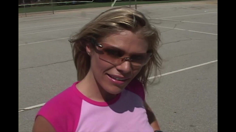 EroticPlanet XXX: 입에 사정할 때까지 긴 자지를 빨아주는 핫한 금발