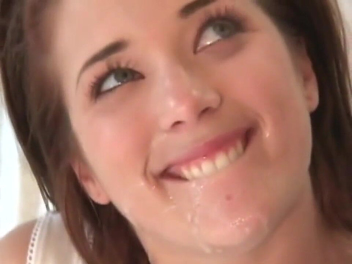 Vintage megastore: Mała, drobna brunetka jest pełna