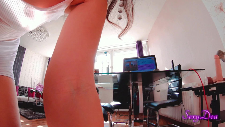 King of datass: Ponure Dildo Play