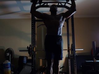 Hallelujah Johnson: Тренування опору вчора тренувальні чайові, як люди втрачають вагу, їх енергетичні вимоги також змінюються. іншими словами,