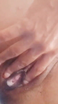 Vidéo virale dans la salle de bain d’une villageoise bangladaise Nouveau, le nouveau modèle X sexy de Dhaka. Vidéo de sexe bangladais Fille desi.