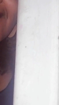 Procurando O Corpo Nu Do Meu Sogro