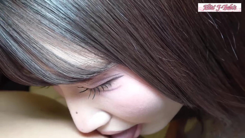 A case of fling: Asian Angel 27485