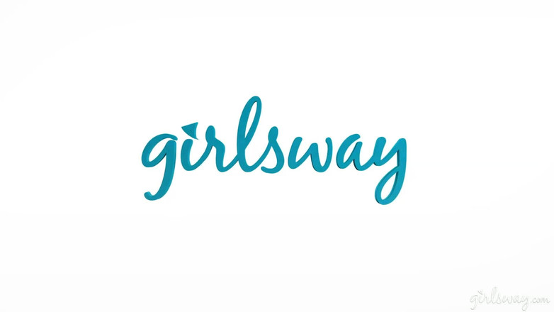 Girlsway: Girlsway - Jaye Summers și Isabella Nice îl seduc pe profesoara Sofi Ryan în...