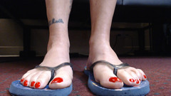 Abby Anna: Staré flipflops, klouzající houževskou hru