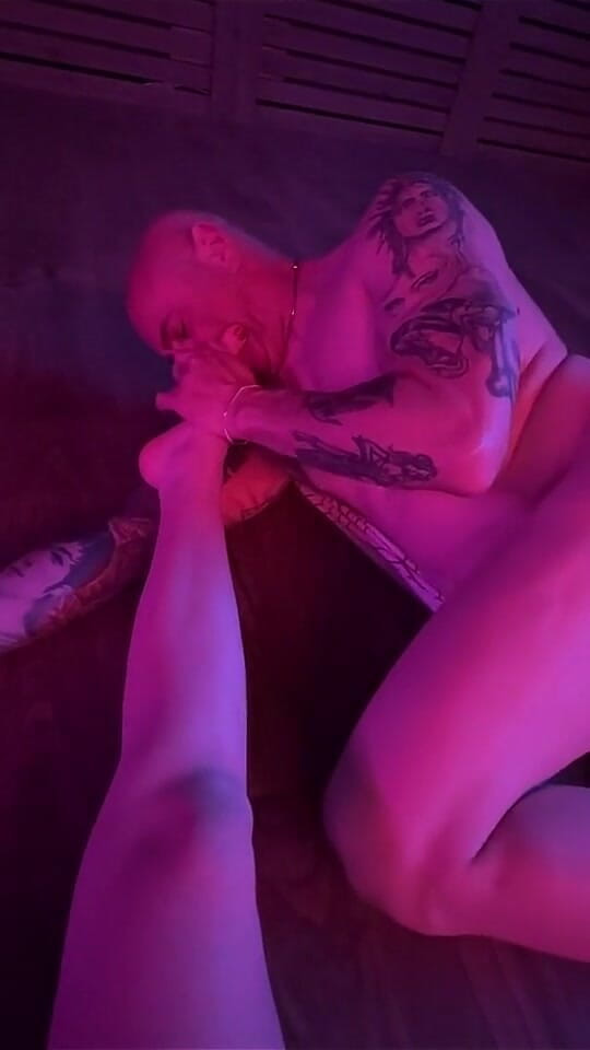 elea-juna: Wurde Richtig Horny